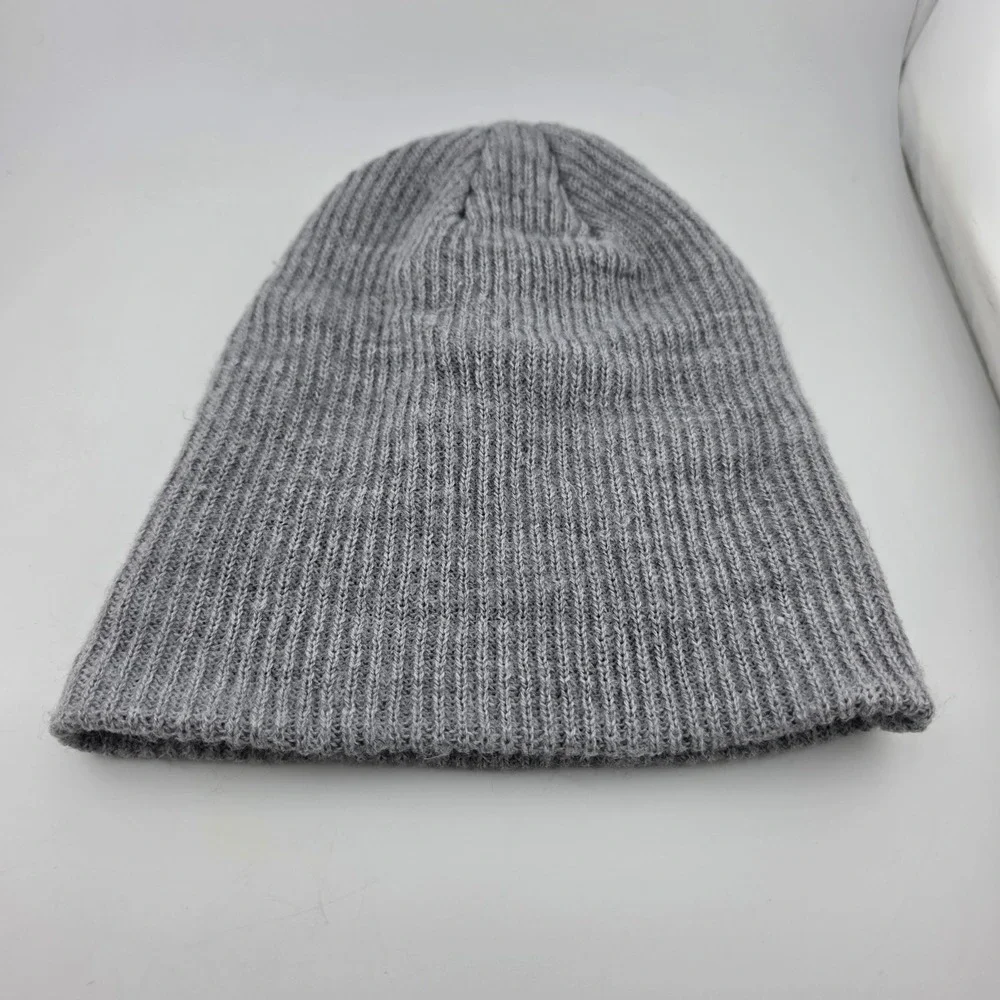Nike SB Beanie Kids Ribbed Knit Embroidered Logo One Size Grey GOOD Skater Gorp